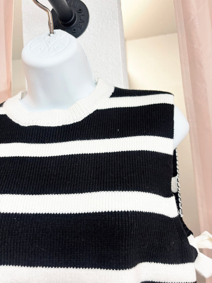 Side Tie Stripe Sweater Vest