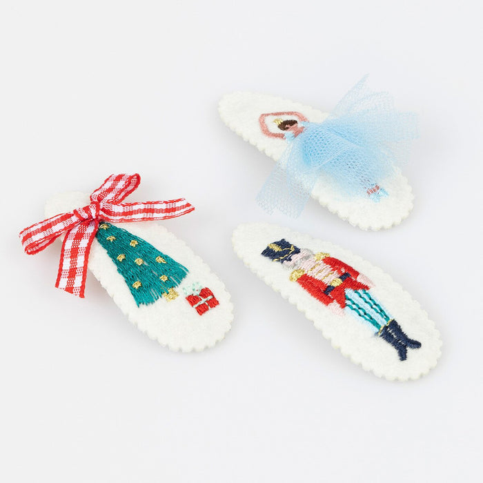 Meri Meri - Hair Clips - Embroidered Nutcracker - Close Look 2