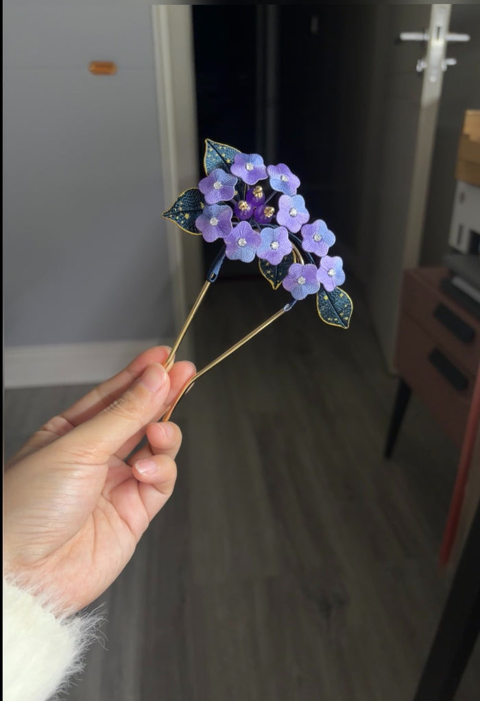 A hand - held dark - toned handmade Chanhua hydrangea hairpin-2