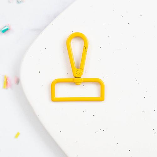 1.5" Swivel Snap Hook (Multiple Colors)