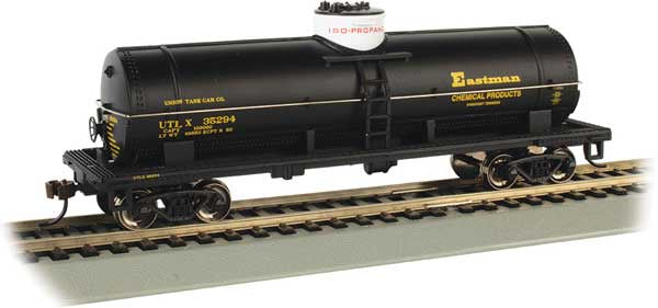 160-17811 40' Single-Dome Tank Car - Ready to Run - Silver Series(R)