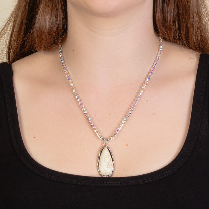 92217 - Squash Blossom Pendant Necklace - Ivory