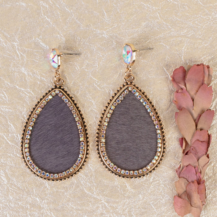 93168 - Animal Print Drop Earrings - Grey