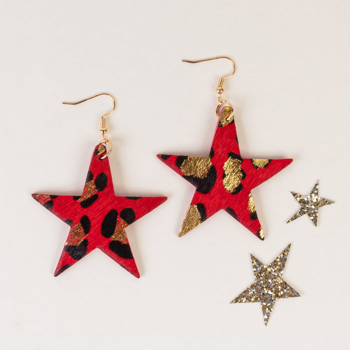 93189 - Animal Print Star Earrings - Red