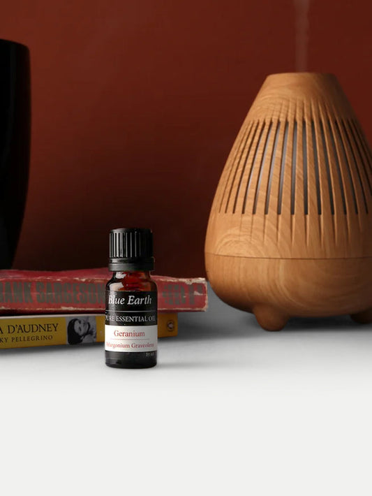 Blue Earth Essential Oil | Geranium-Image 1