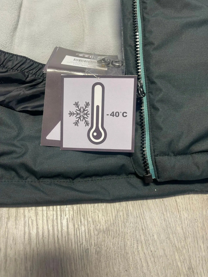 Blizz boys snowsuit temperature label showing -40°C cold-weather rating.