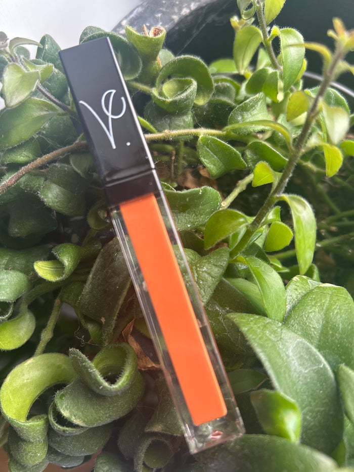 Butternut Liquid Matte Lipstick