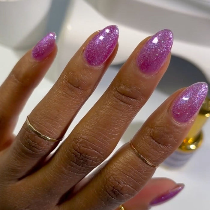 DND DC Mermaid Soak off Gel in holographic glitter - #243 Purply Pink