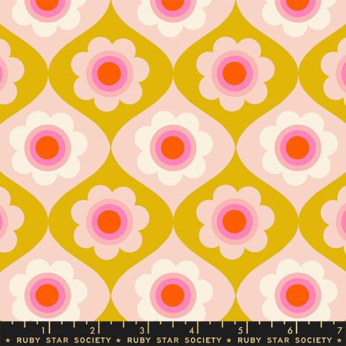 F2796 - Trinketry Daisy Goldenrod