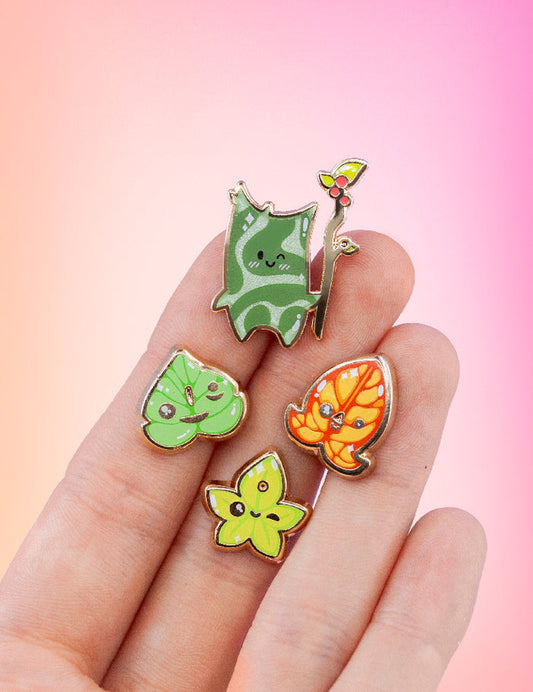 Forest friends enamel Pins