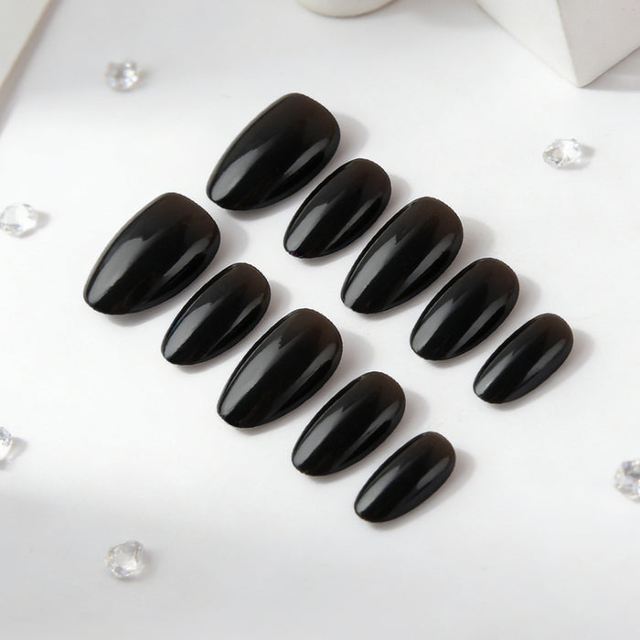 Glossy black 32 pieces