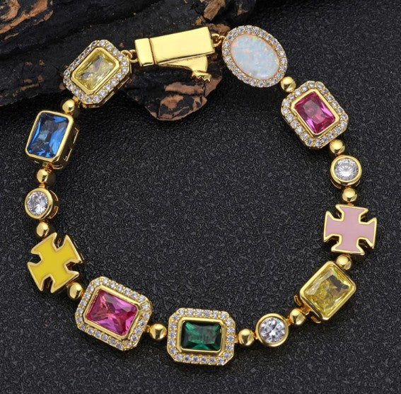 Gold Bracelet 7inches / n/a