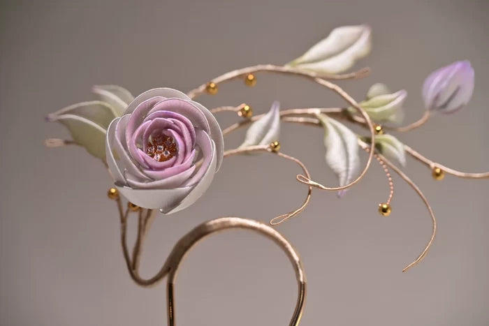 Handmade Chanhua lilac rose hairpin with leaves and metal details-3
