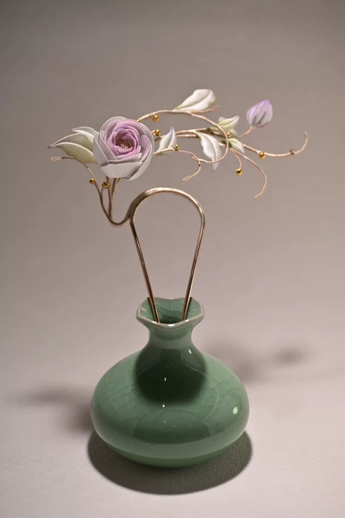 Handmade Chanhua lilac rose hairpin with leaves and metal details-5