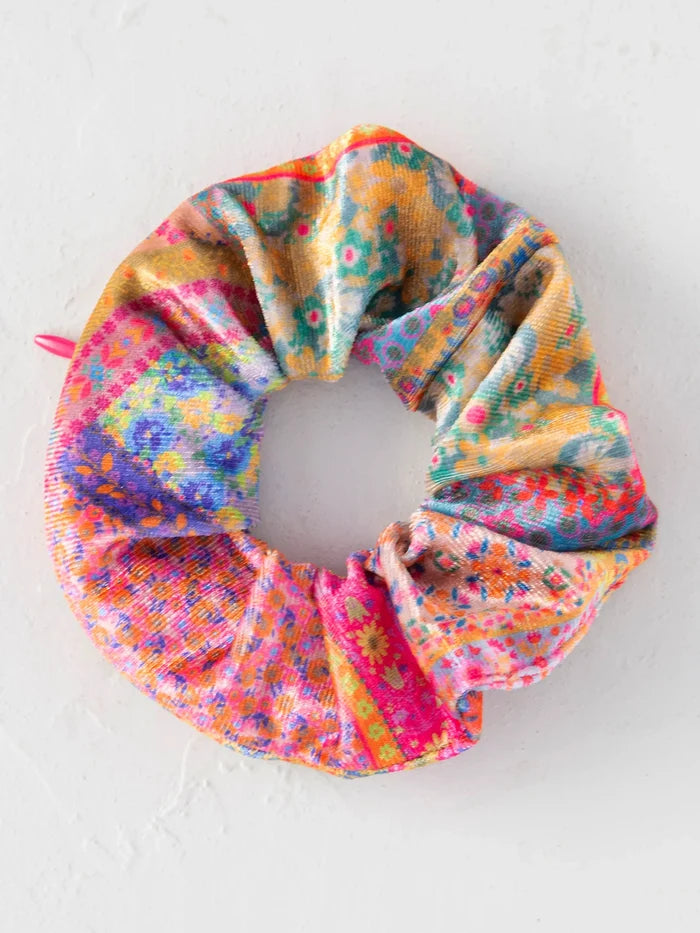 Hideaway Scrunchie - Folk Flower Patchwork-view 4