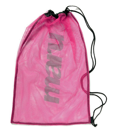 Pink Maru mesh bag with a breathable design, showcasing the lightweight, flexible material ideal for carrying small essentials.