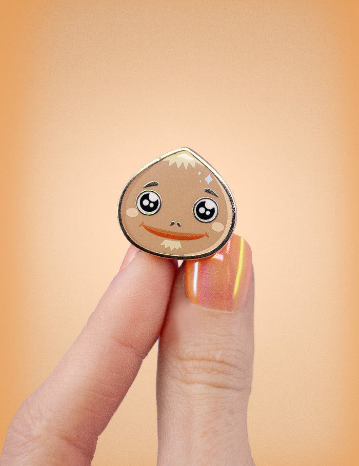 Mountain friend enamel Pin
