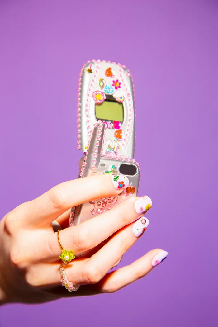 OMY - Nail Stickers - Flower - Lifestyle Cut 3