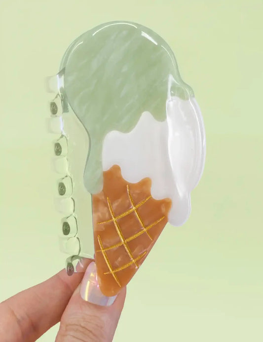 Pistachio Vanilla Ice cream Hair claw - Big