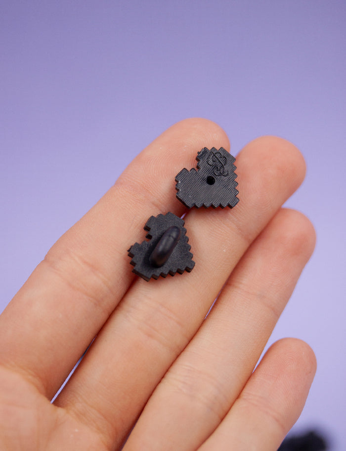 PIXEL HEART Shaped rubber pin backers
