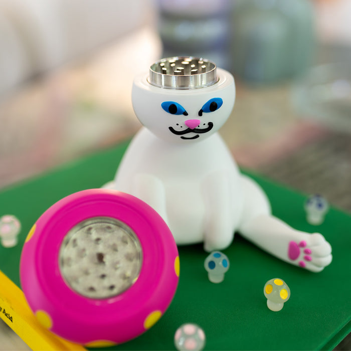 Shenzhen R&d Animation Technology Co., Ltd Psychedelic Nerm Grinder (White)