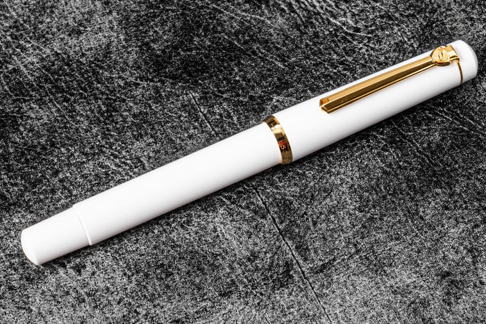 Scrikss 419 Fountain Pen White