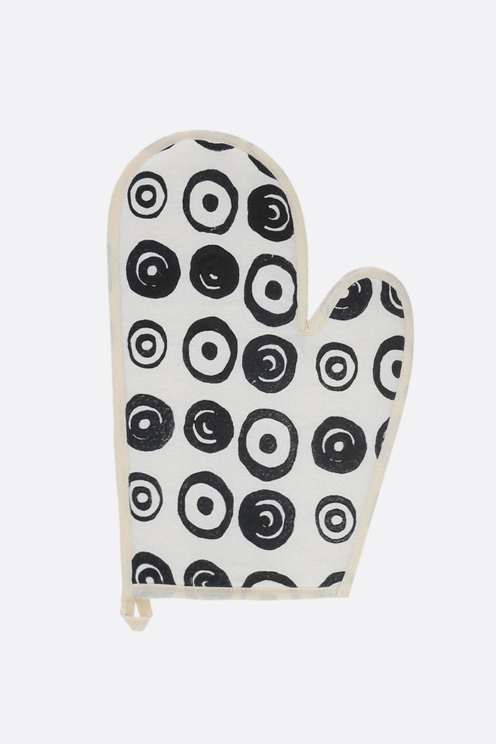 signature circles print linen oven glove