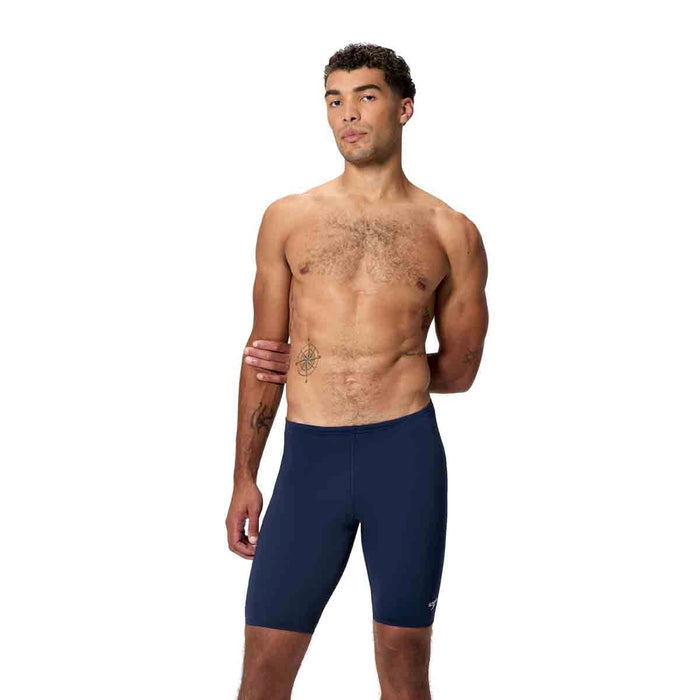 Speedo men's Endurance+ logo jammer in peacoat, close-up view of the fitted swim jammer with brand logo.