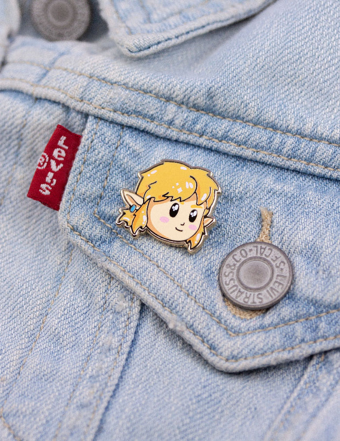 TotK Link & Zelda chibi enamel Pins