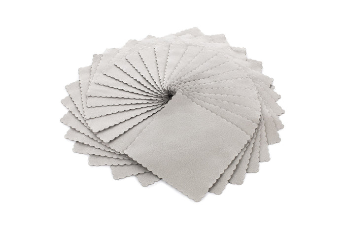 Buttersoft Suede applicator 4 x 4 spiral view on a white background.